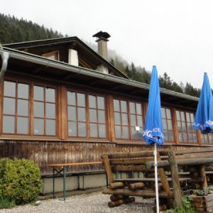 Vorderkaiserfeldenhütte