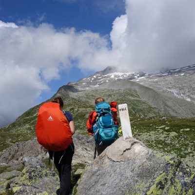 Grenze erreicht: Zu Fuß von Österreich nach Italien