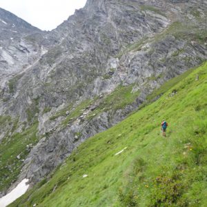 Immer noch Schneereste neben uns