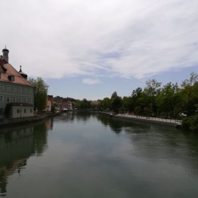 Die Isar prägt das Bild in Landshut